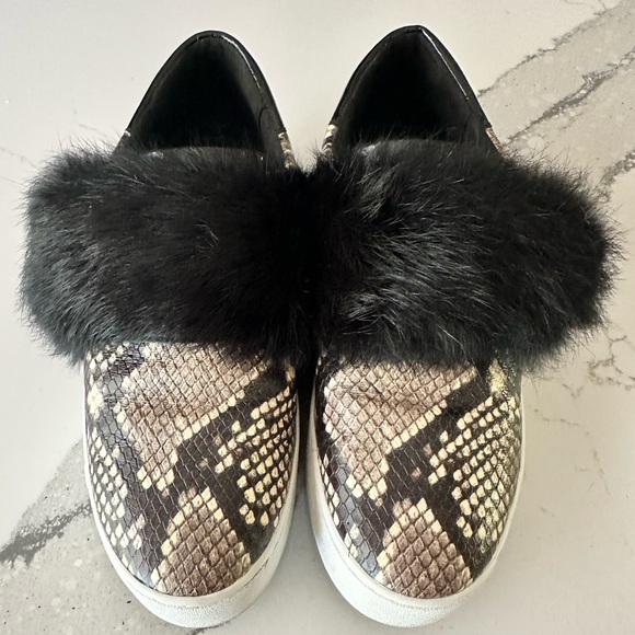 Michael Kors Fur Maven Embossed Leather slip-on sneakers Size 6 - Picture 1 of 8